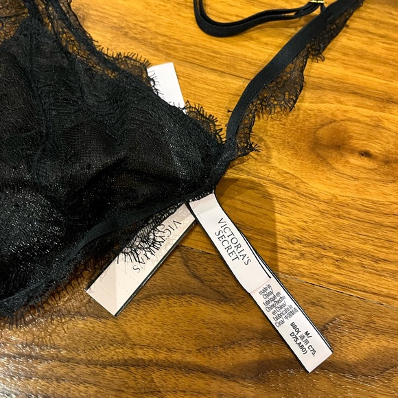 Victoria Secret RARE lace bralette S/M BNWT - Picture 3 of 3